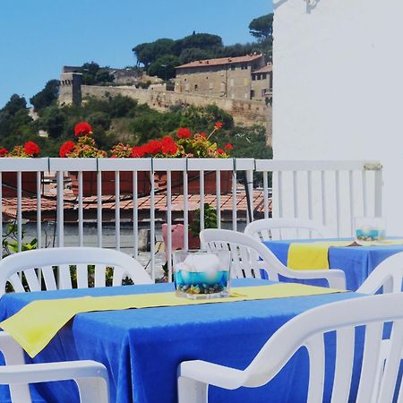 Cav Approdo Aparthotel Castiglione della Pescaia Bagian luar foto